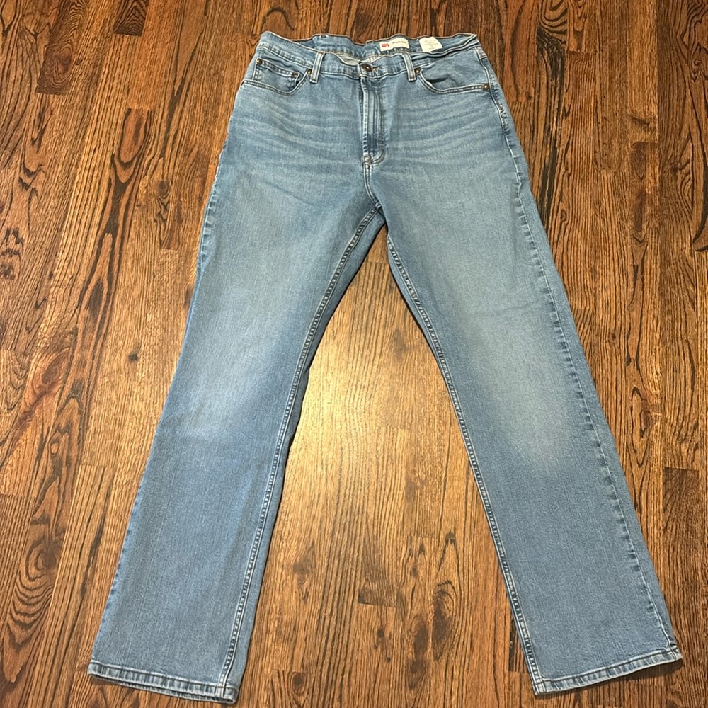 Wrangler jeans, relaxed bootcut 36x34